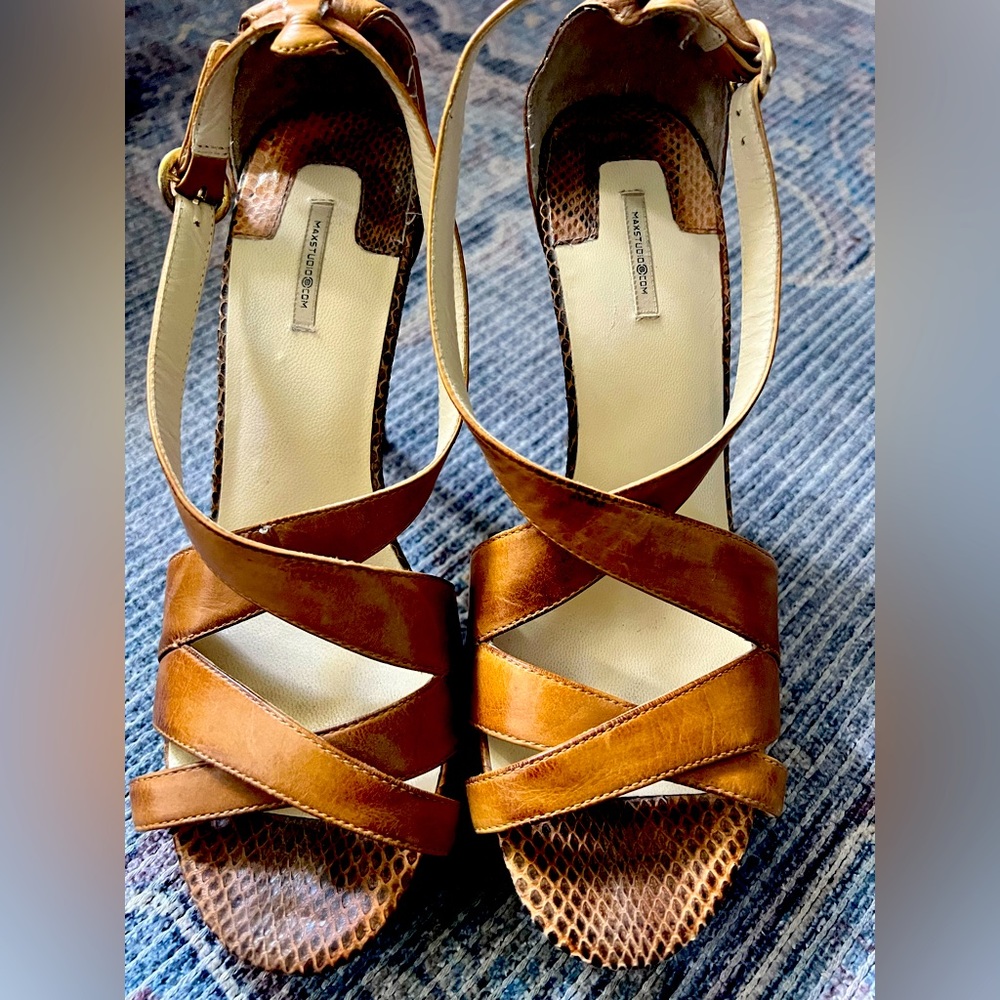 Max Studio Size 7 Snakeskin and Leather Platform Heels